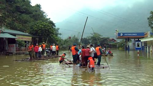 Hòa Bình: Mưa lũ kéo dài, giao thông trên Quốc lộ 6 bị tê liệt